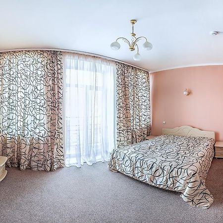Sozh Hotel Gomel Chambre photo