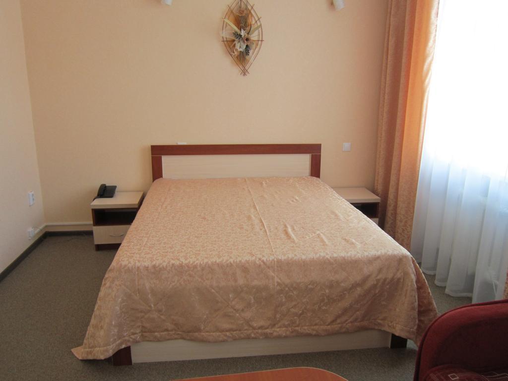 Sozh Hotel Gomel Extérieur photo