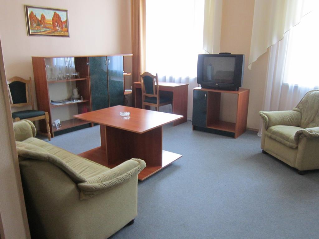 Sozh Hotel Gomel Chambre photo
